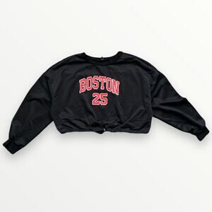 Shein Curve Boston 25 Red Graphic Crop Sweatshirt Women’s 0XL Black